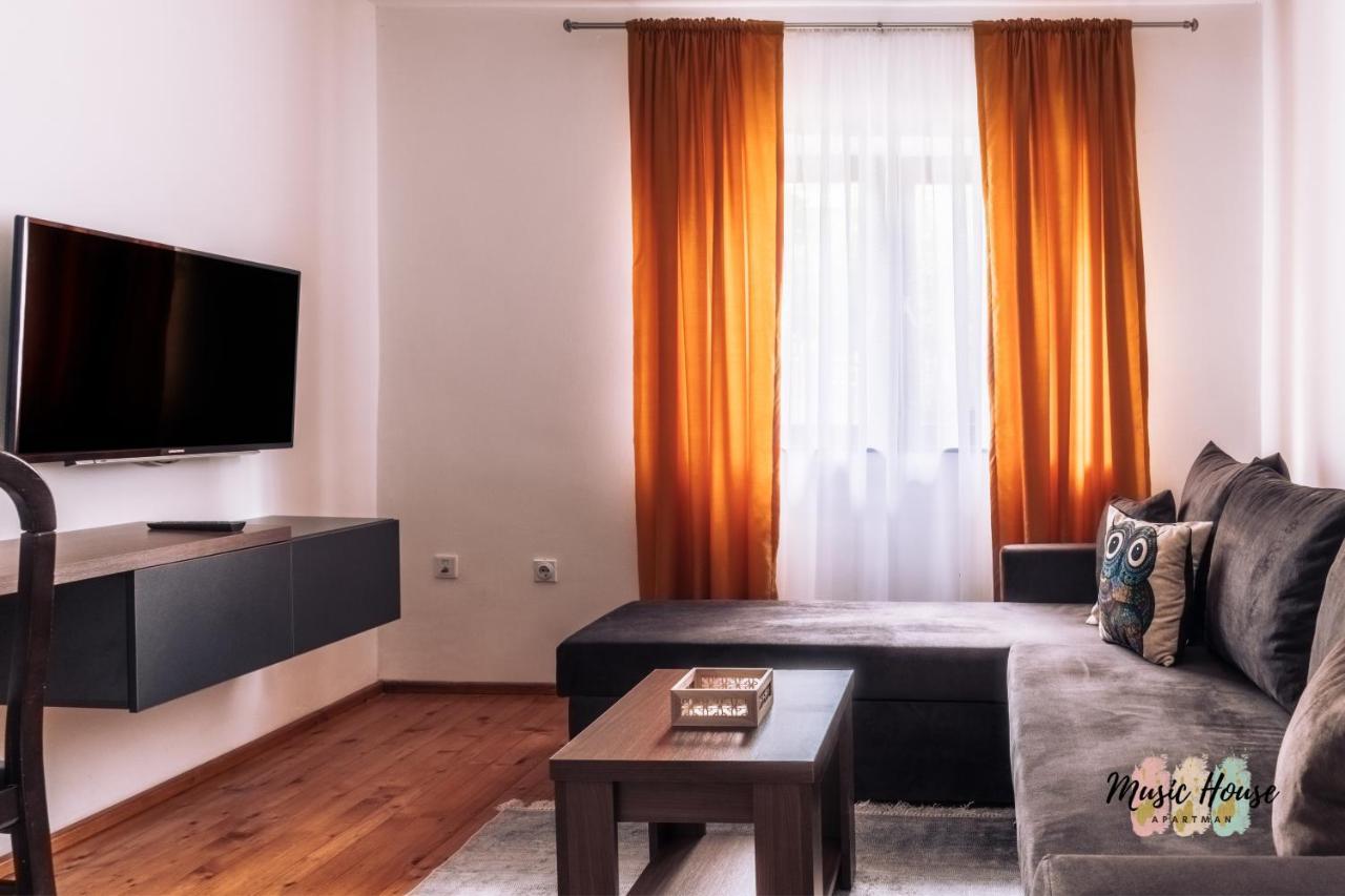 Music House Apartment Tuzla Exterior foto